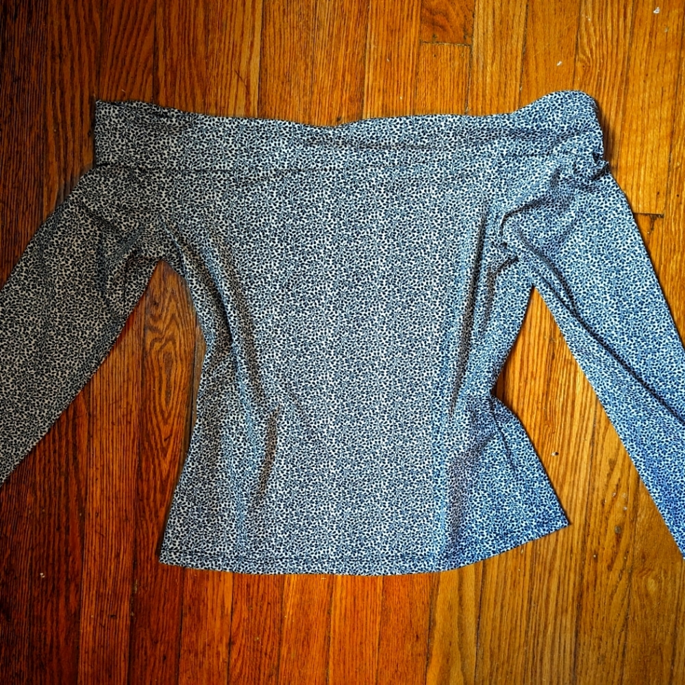 Off the shoulder top -- H&M
